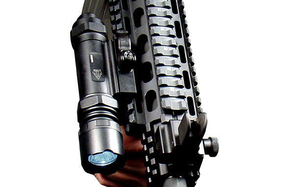 Utg 400 Lumen Combat Led Light Handheld Or Qd Mount